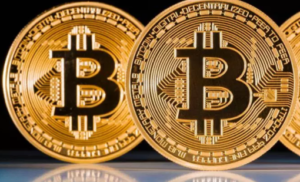 Bitcoin, la nuova previsione di Tom Lee lo vede a 22.000 dollari entro la fine dell’anno.